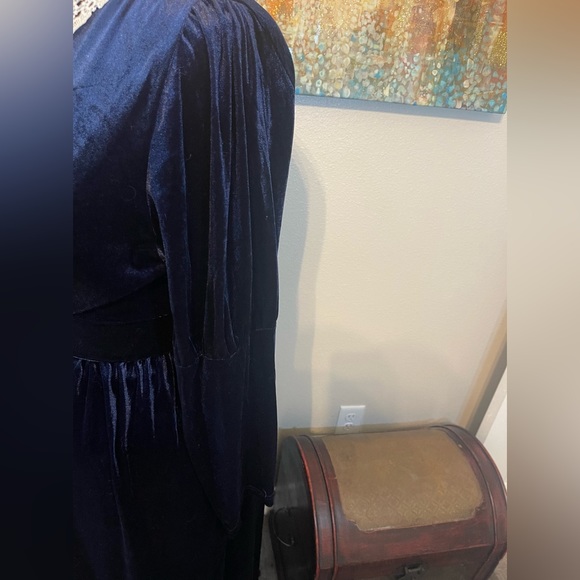 Cosplay Halloween 1900s dress new worn once by Shein size 4X. - Picture 8 of 9